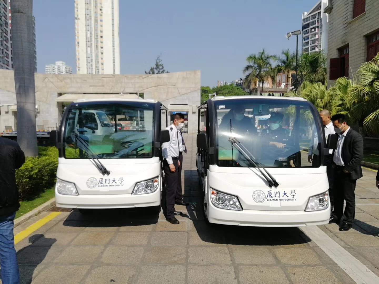 廈門(mén)大學(xué)旅游旺季添新車，選擇卓越電動(dòng)車